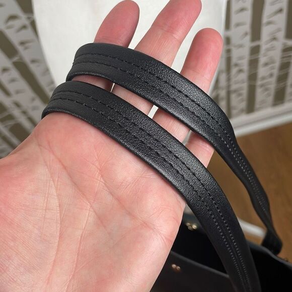 Passage Black PU Tote Bag NEW - Picture 11 of 11
